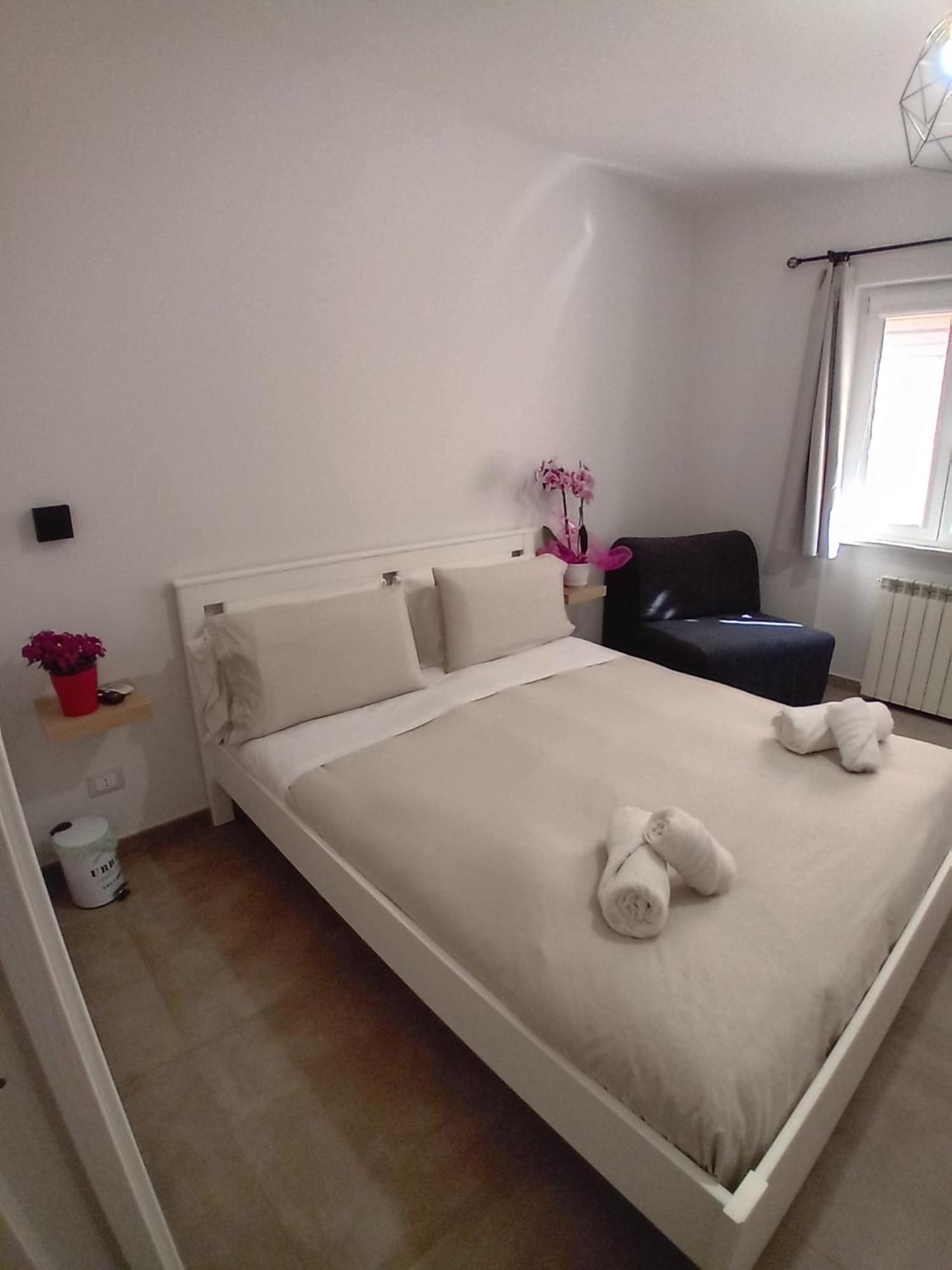 La Casetta Di Zio E Pia Fiumicino Buitenkant foto